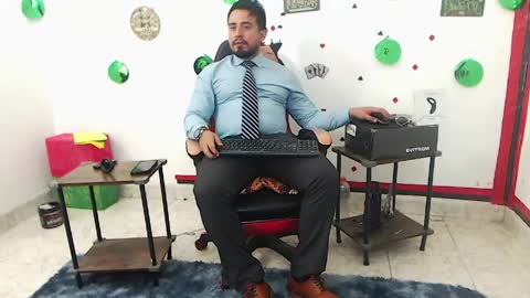 Snapshot of kalethbigdick88 chatting on April 19, 2026, 3:39 am Kaleth online show from April 19, 2026, 3:39 am