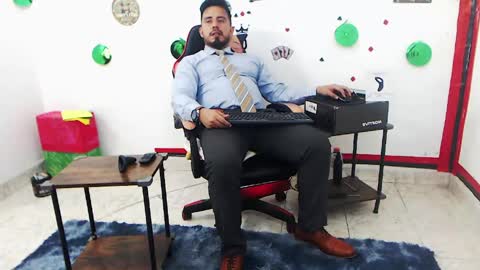 Snapshot of kalethbigdick88 chatting on April 30, 2026, 4:02 pm Kaleth online show from April 30, 2026, 4:02 pm