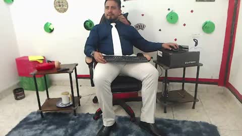 Snapshot of kalethbigdick88 chatting on May 3, 2026, 10:05 pm Kaleth online show from May 3, 2026, 10:05 pm