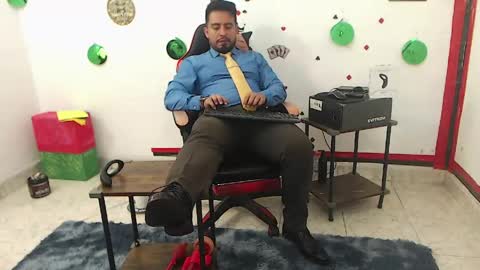 Snapshot of kalethbigdick88 chatting on May 5, 2026, 6:27 pm Kaleth online show from May 5, 2026, 6:27 pm