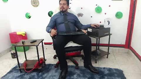 Snapshot of kalethbigdick88 chatting on May 17, 2026, 6:15 pm Kaleth online show from May 17, 2026, 6:15 pm