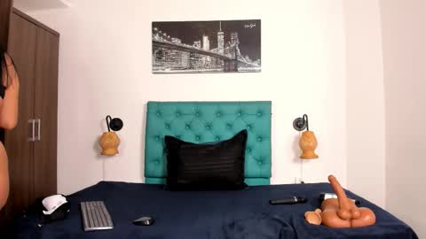 kalifa_latin online show from September 16, 2025, 6:42 pm