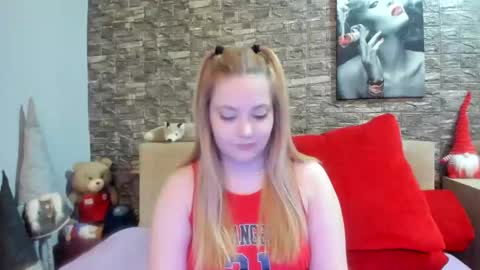 kalindahot online show from March 3, 2025, 1:10 am