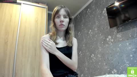 Kalisee  online show from November 17, 2025, 1:28 pm