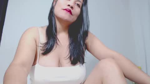 Hannah online show from January 17, 2025, 4:49 am