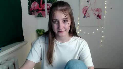 kamilla_love_ online show from October 27, 2025, 1:26 pm