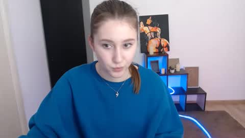 kamilla_love_ online show from February 17, 2026, 1:29 pm