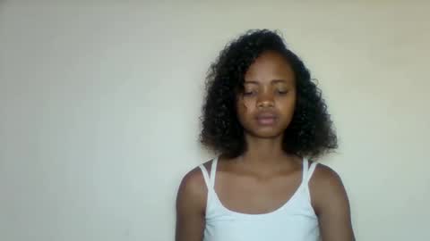 Snapshot of kamillah69 chatting on December 16, 2025, 8:19 am kamillah69 online show from December 16, 2025, 8:19 am