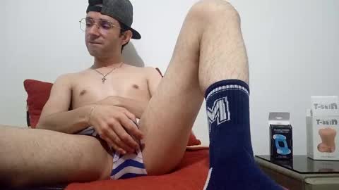 Snapshot of kamilo18655187 chatting on February 13, 2025, 4:43 am kamilo24 online show from February 13, 2025, 4:43 am