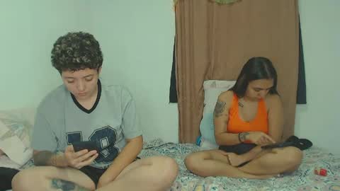 kammy   y   camila online show from May 27, 2026, 2:03 pm