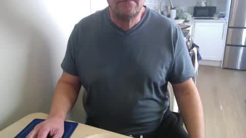 Cam with Me Vixens DM me online show from March 8, 2026, 9:18 pm