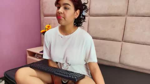 kandyy_love online show from January 14, 2026, 11:38 am