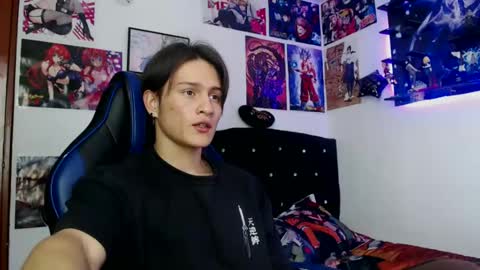 Snapshot of kanekixxxhot chatting on January 7, 2025, 8:21 pm andres online show from January 7, 2025, 8:21 pm