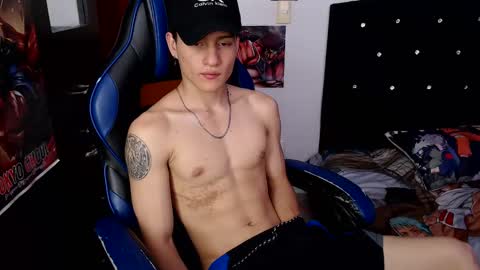 Snapshot of kanekixxxhot chatting on March 5, 2025, 7:49 pm andres online show from March 5, 2025, 7:49 pm