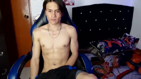 Snapshot of kanekixxxhot chatting on March 5, 2025, 10:54 pm andres online show from March 5, 2025, 10:54 pm