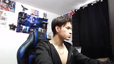 Snapshot of kanekixxxhot chatting on September 9, 2025, 12:37 pm andres online show from September 9, 2025, 12:37 pm
