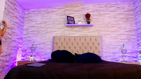 kaorusweet online show from November 15, 2025, 11:29 am