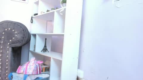 kaory_azumi online show from April 6, 2026, 6:53 pm