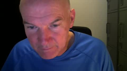 Robbie online show from December 2, 2025, 6:30 am