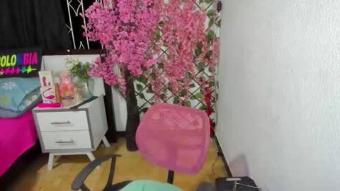 Karen online show from October 2, 2025, 3:46 am