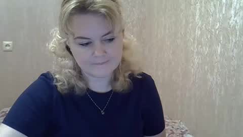 karennelsonx online show from January 16, 2025, 1:36 pm