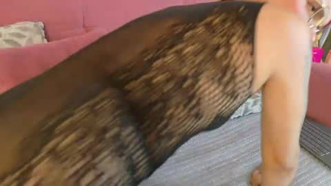 karina online show from June 5, 2026, 7:08 pm