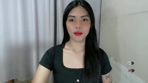Snapshot of karina_fuckdoll chatting on January 31, 2025, 12:51 pm I AM BELLE online show from January 31, 2025, 12:51 pm