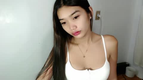 Snapshot of karina_goddess chatting on July 19, 2026, 10:57 pm karina online show from July 19, 2026, 10:57 pm
