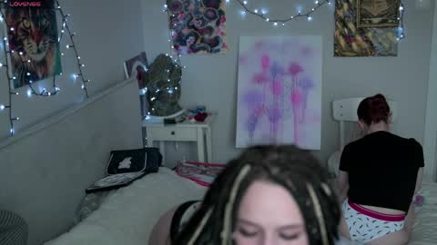 Karina kitty24 online show from May 5, 2026, 12:35 pm