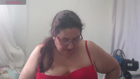 Karina online show from April 17, 2026, 9:18 pm