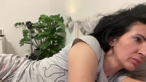 Karina online show from January 11, 2025, 3:34 am