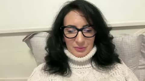 Karina online show from March 2, 2025, 8:18 pm