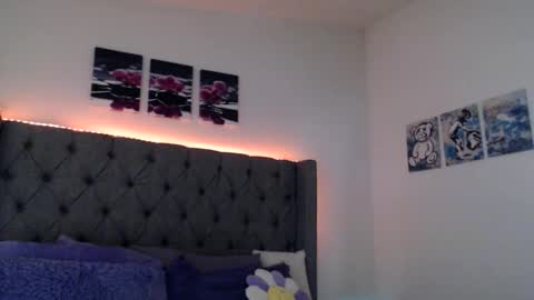 Snapshot of karinakummings chatting on November 22, 2025, 8:52 pm karinakummings online show from November 22, 2025, 8:52 pm