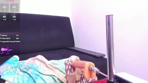 Snapshot of karisexyebony chatting on February 16, 2025, 5:59 am karisexyebony online show from February 16, 2025, 5:59 am