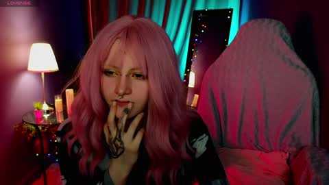 karkadeshk online show from April 1, 2026, 8:39 pm