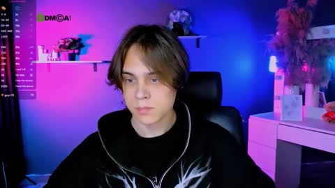 Karl online show from October 9, 2025, 5:38 am