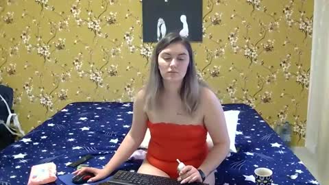 Snapshot of karla318103 chatting on February 14, 2025, 5:41 am Karla online show from February 14, 2025, 5:41 am