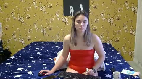 Snapshot of karla318103 chatting on March 7, 2025, 5:18 am Karla online show from March 7, 2025, 5:18 am