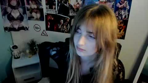 Karla online show from October 14, 2025, 6:36 am