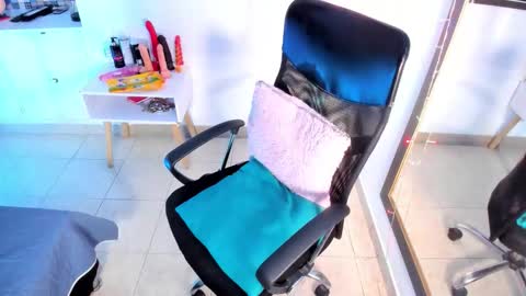 Karla Gonzaless online show from January 15, 2026, 6:22 pm