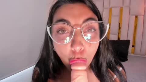 Karla  online show from February 17, 2025, 5:10 pm