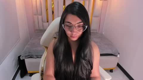 Karla  online show from March 11, 2025, 5:02 pm