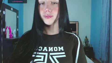 karla online show from April 14, 2026, 11:44 pm