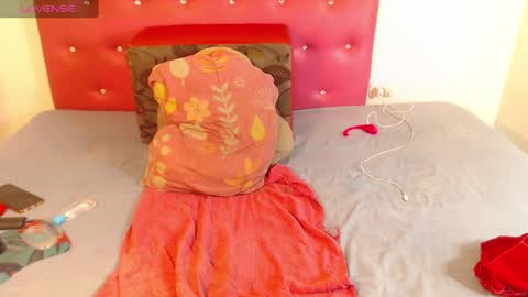 Snapshot of karlafreakk11 chatting on January 12, 2025, 12:55 pm DAHIANA online show from January 12, 2025, 12:55 pm