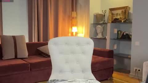 Snapshot of karlos_murphy chatting on February 4, 2026, 4:07 am Karlos and Louis online show from February 4, 2026, 4:07 am