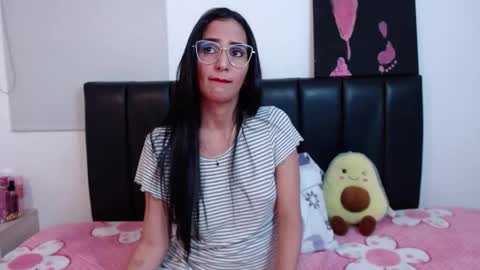 Snapshot of karlota_hank chatting on March 17, 2026, 4:43 pm Karlis online show from March 17, 2026, 4:43 pm