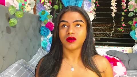 Snapshot of karly_coffe chatting on April 2, 2026, 7:28 am KARLY. online show from April 2, 2026, 7:28 am