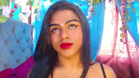 Snapshot of karly_coffe chatting on April 12, 2026, 3:17 pm KARLY. online show from April 12, 2026, 3:17 pm