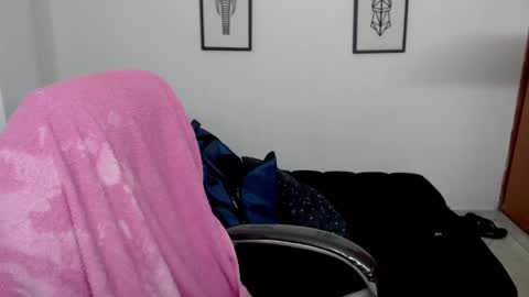 KARLYE online show from December 28, 2024, 2:11 am