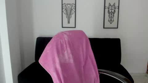 KARLYE online show from January 30, 2025, 6:24 am